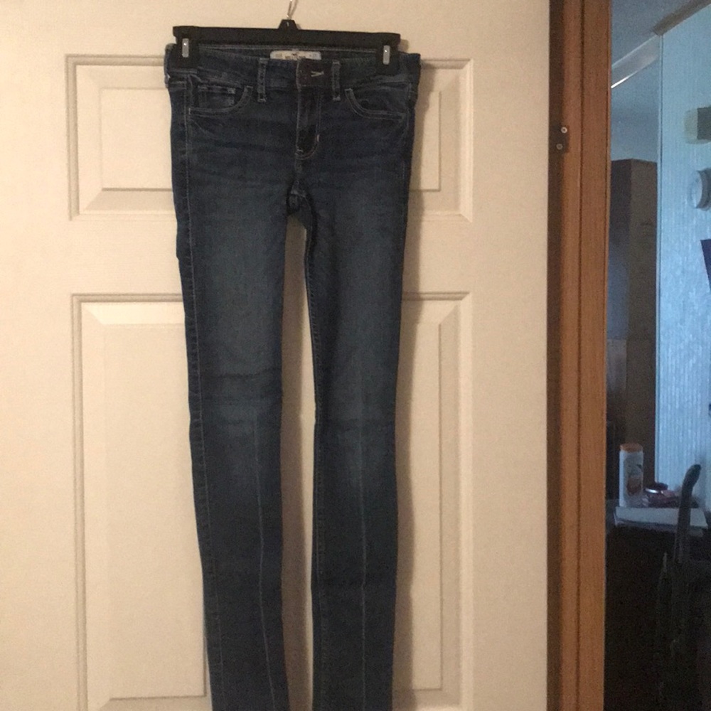 Hollister pants